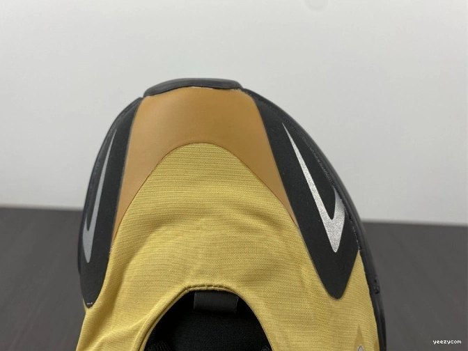 700 MNVN Flux' Boost 'Honey GZ0717 Yeezy 1206